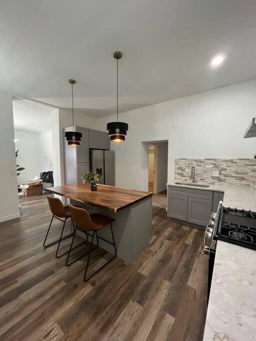 Luxury 2Br Within Walking Distance To Nightlife!! Covington Exterior foto