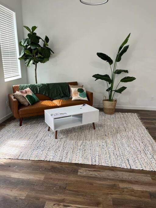 Luxury 2Br Within Walking Distance To Nightlife!! Covington Exterior foto